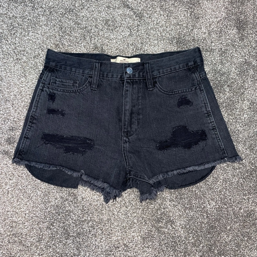 Hollister black high rise short shorts